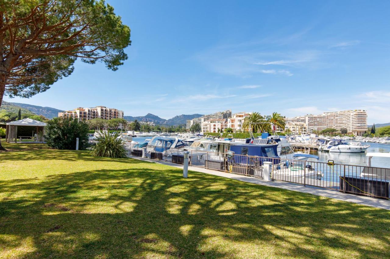 Luxury 3 Piece Garden Apartment In Cannes Marina Mandelieu Exteriér fotografie