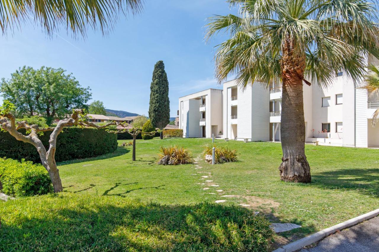 Luxury 3 Piece Garden Apartment In Cannes Marina Mandelieu Exteriér fotografie